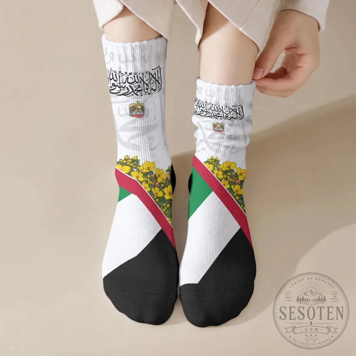 United Arab Emirates National Day Arabian Oryx Crew Socks Emirati Pride Arabic Calligraphy