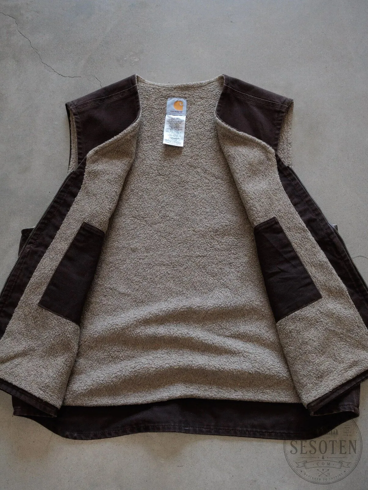 Vintage Carhartt Sherpa-Lined Vest Brown Full Zip Workwear Outerwear 11 Vintage Carhartt Sherpa-Lined Vest Brown Full Zip Workwear Outerwear