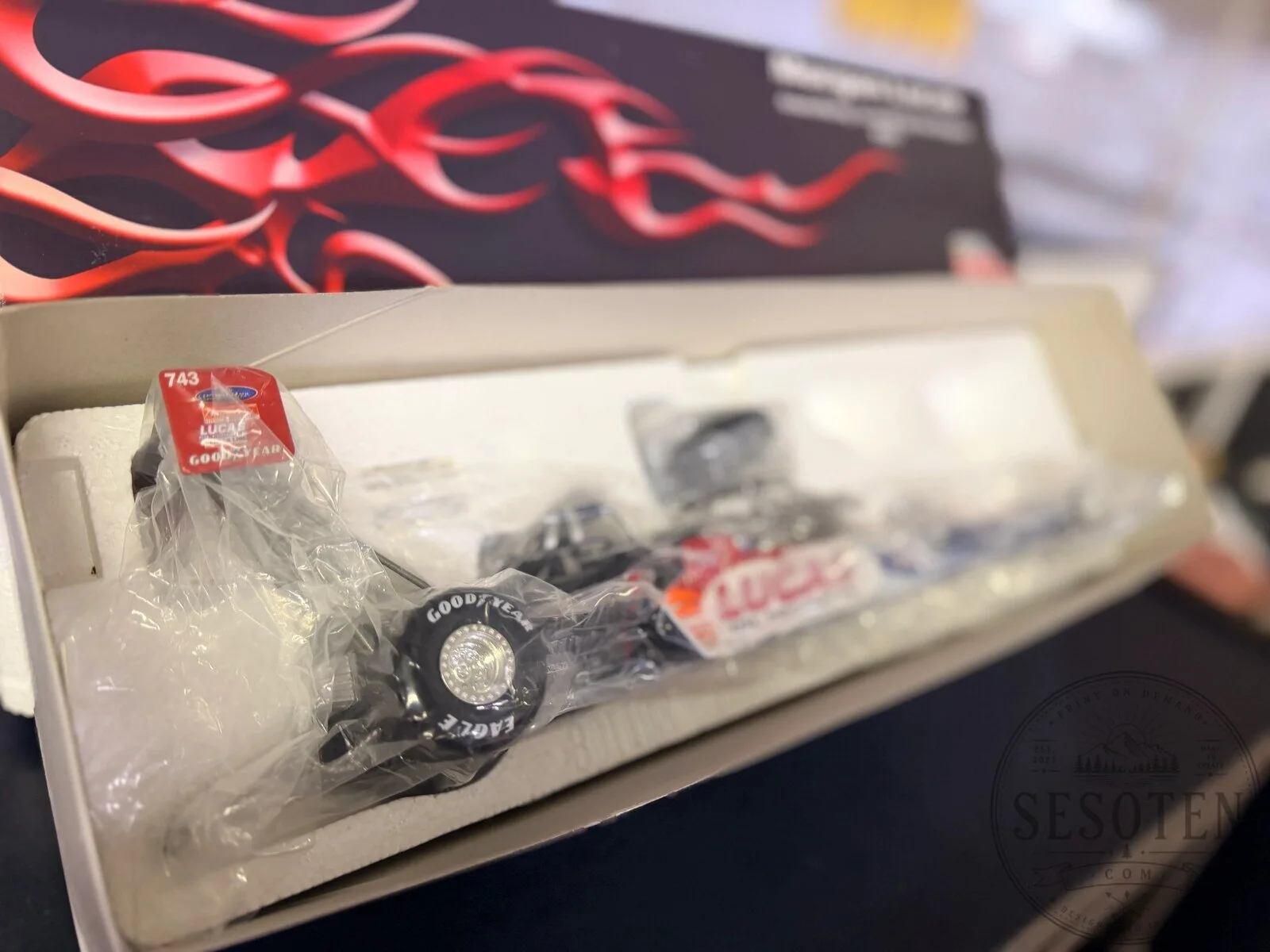 Morgan Lucas Lucas Oil Top Fuel Dragster 2005 Racing Champions Authentics Diecast Car 10 Morgan Lucas Lucas Oil Top Fuel Dragster 2005 Racing Champions Authentics Diecast Car